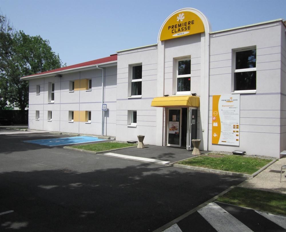 Campanile Pau Est-Bizanos Hotel Exterior photo